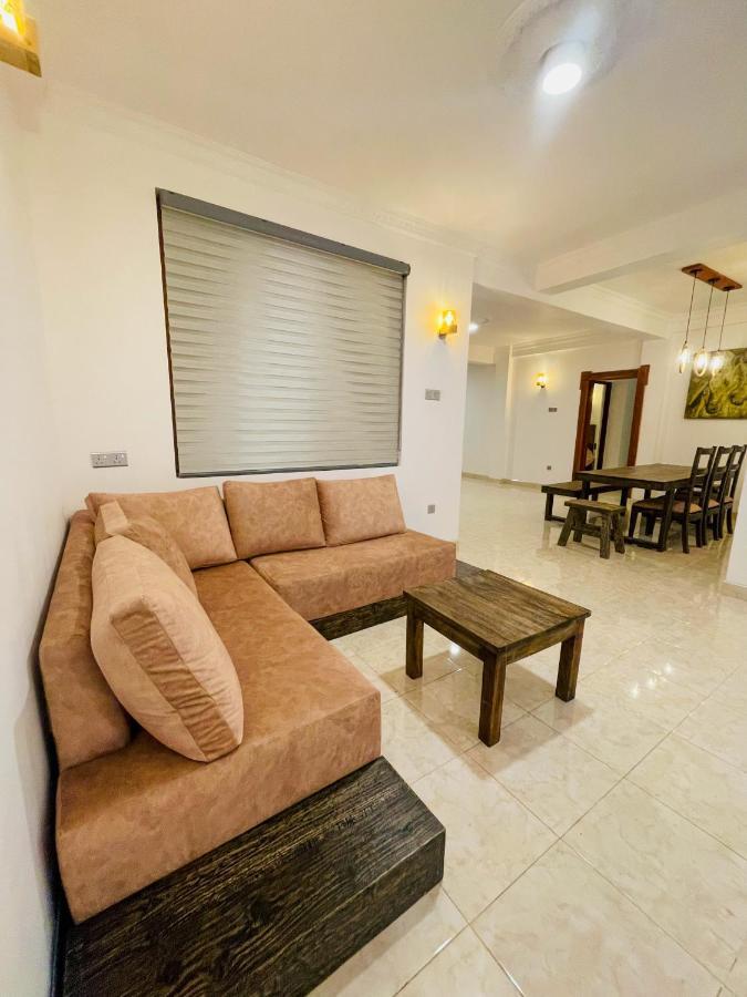 Rusty Bunk Villa كاندي المظهر الخارجي الصورة