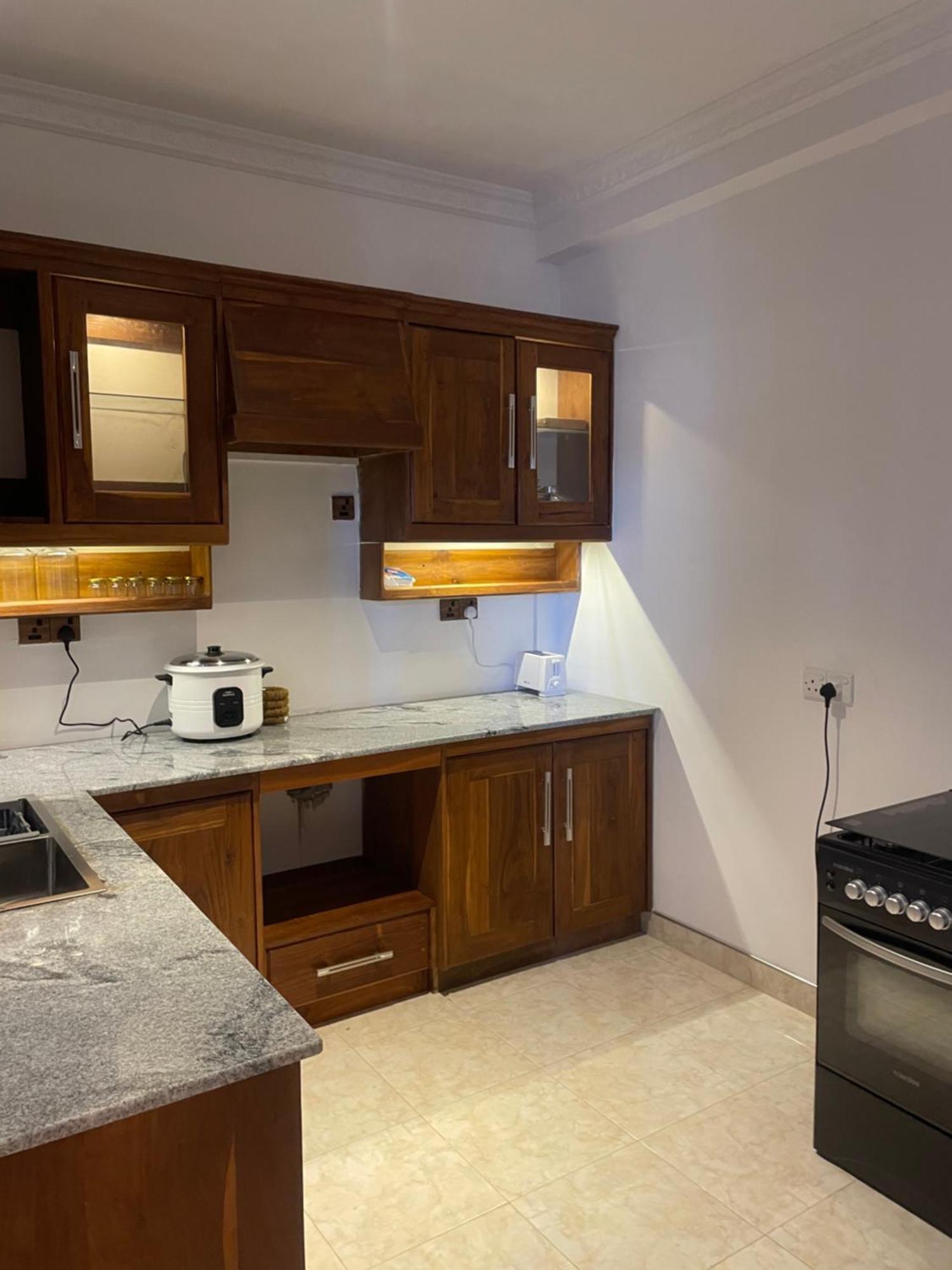 Rusty Bunk Villa كاندي المظهر الخارجي الصورة